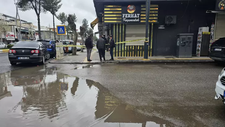 69c651d2c3323bfe5fd19c38