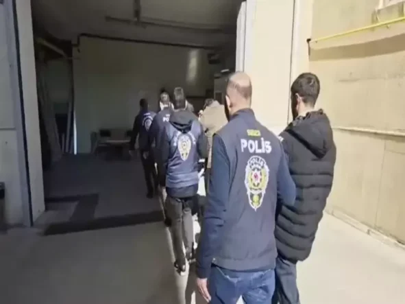 69db82046b59e5ac4ad87d42