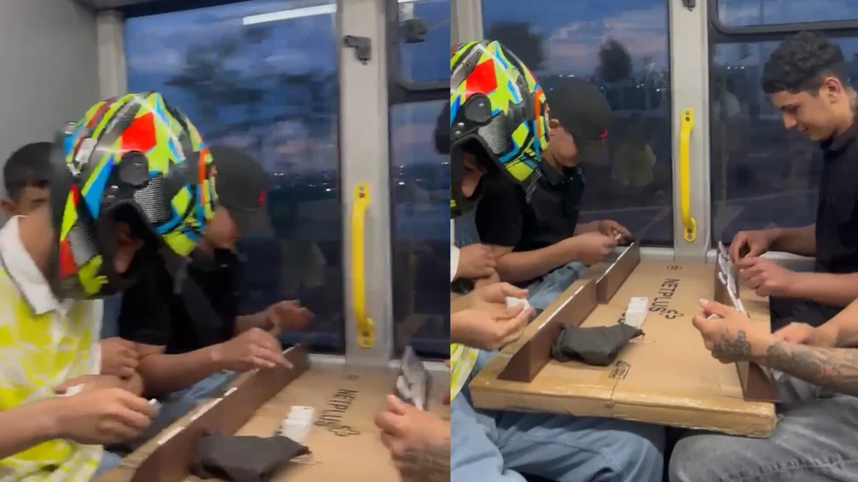 Bismilli Gençler, Belediye Otobüsünde Okey Oynadılar