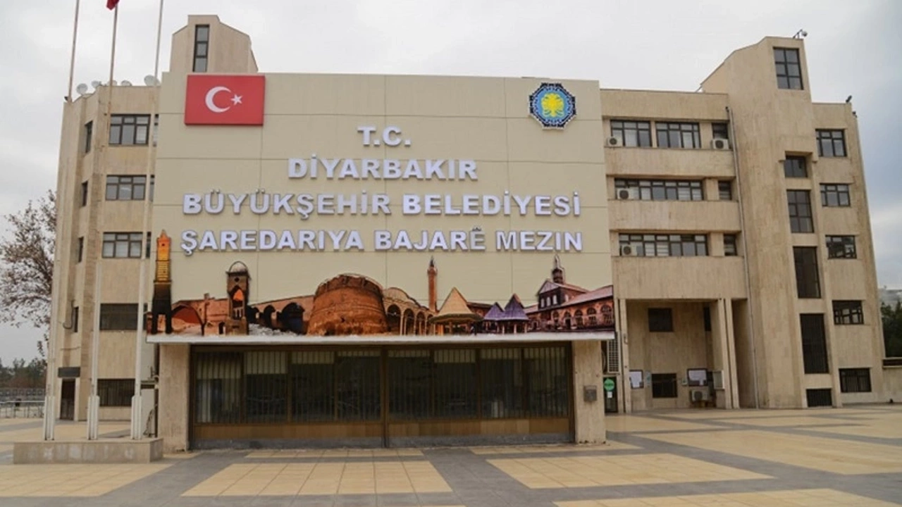 Diyarbakır Büyükşehir Belediyesi’nden Sosyal Konut Açıklaması: 17 Konut İçin Tahliye Süreci Başlatıldı