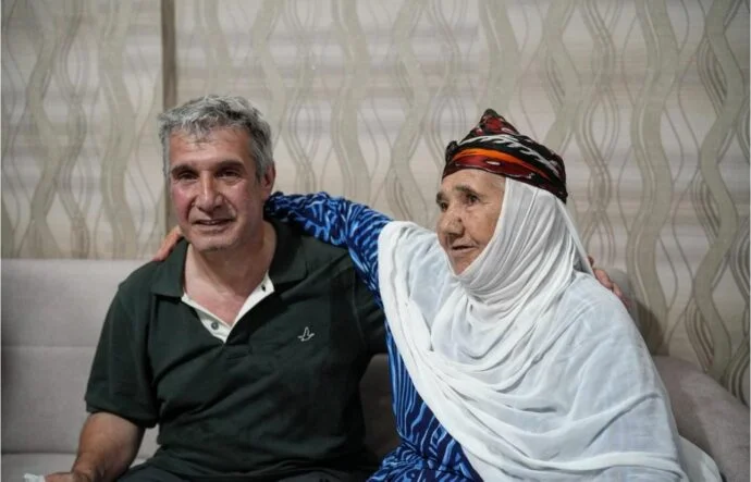 831e8550-644c-4a6e-bbcb-8555671fb3d8