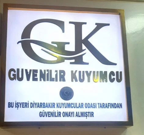 eb93cf90-0c95-4daf-b26b-a0e07700ea7d