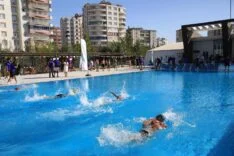 Kayapınar’da Binlerce Çocuk, Kadın Ve Engelli Havuzla Buluştu