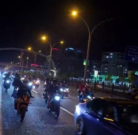 WhatsApp Image 2025-10-19 at 14.23.47 (1)