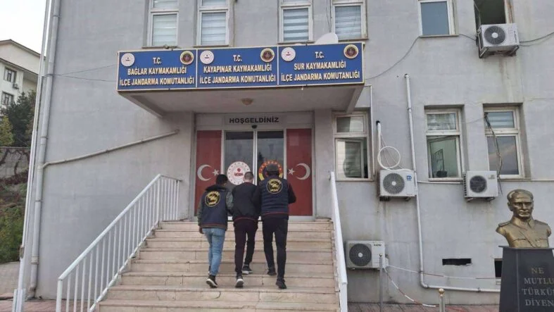 7c7a0650-072b-4c56-a1e8-ad82b877fb2b