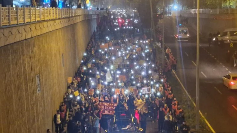 ae632f81-485f-4099-8d1b-79cf01f3f3cc