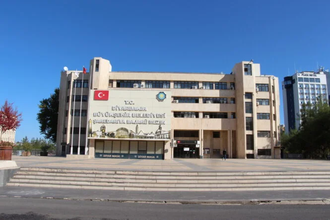 BUYUKSEHIR BELEDIYESI (2)