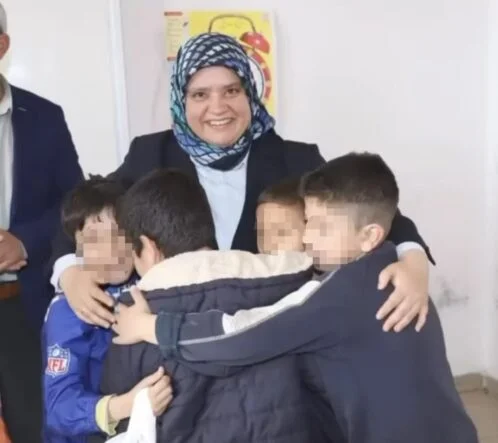 4bb49287-2f75-4dd9-8740-91f33bb2ed30