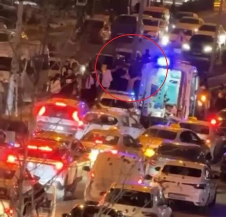 0e9ac2c8-208a-45bf-b352-19e8fceab44d