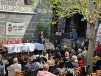 7d53b9bc-7e8d-4999-a695-a956f13f805d