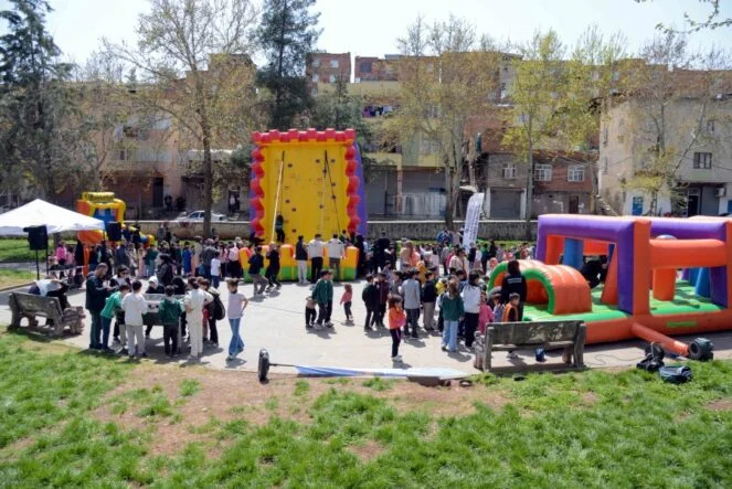 808093a79d7d9ce2c3643a3835310b88_XL