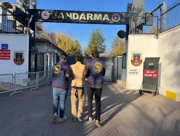 Diyarbakır’da Aranan 140 Şüpheli Yakalandı