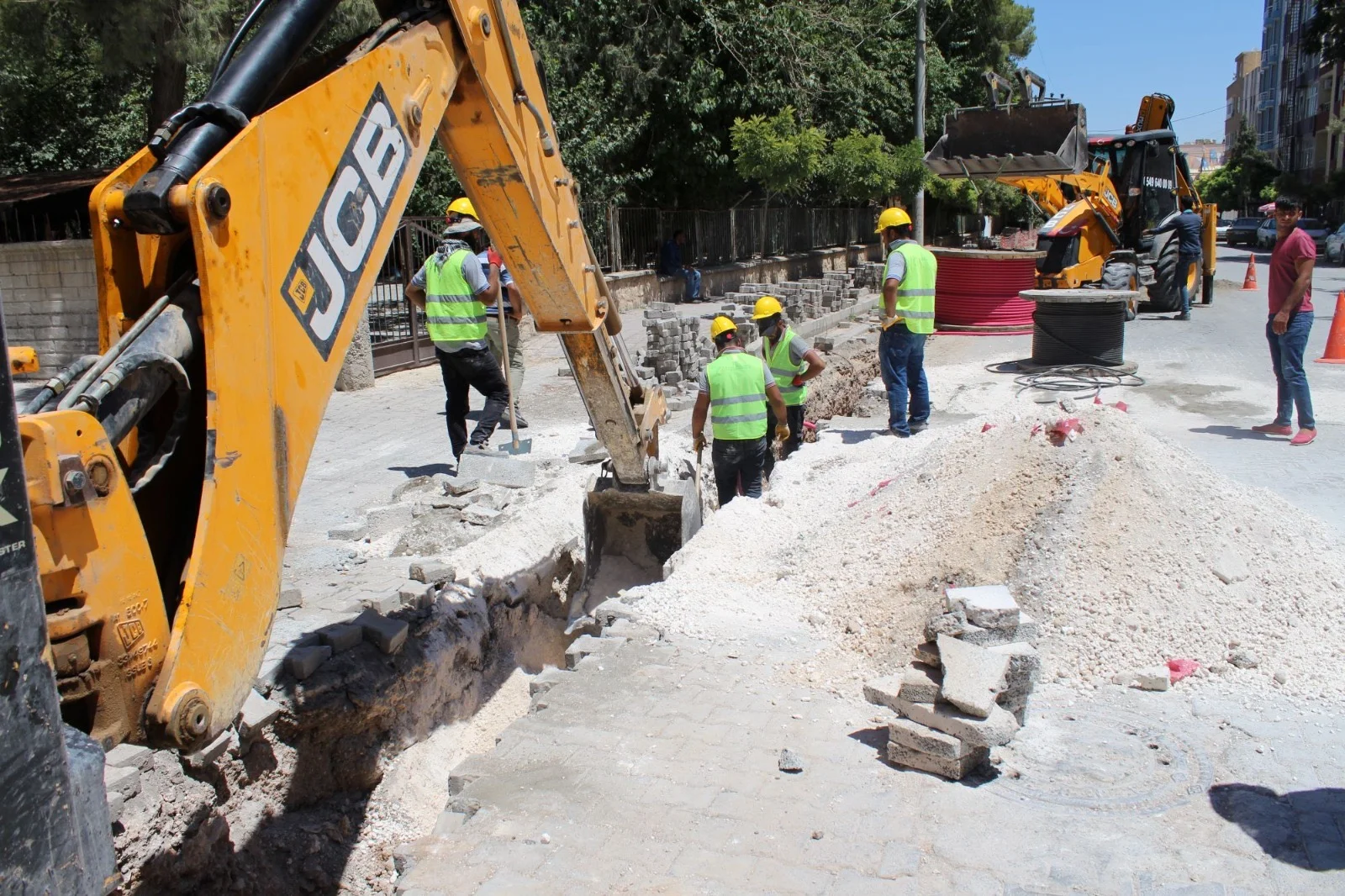 Dicle Elektrik’ten Akçakale ve Harran’a 470 Milyon TL’lik Yatırım