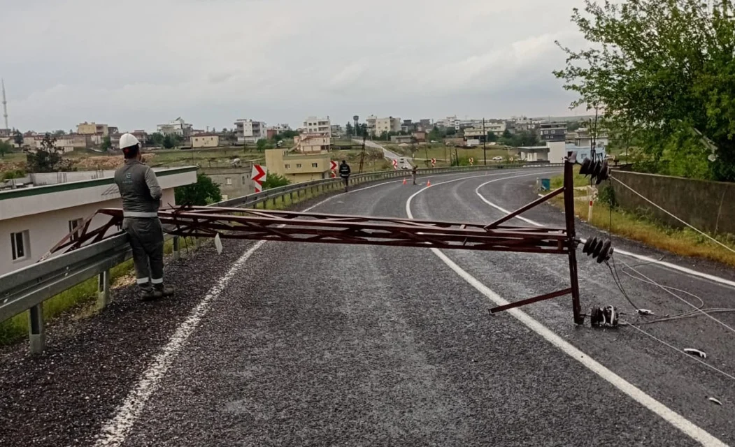 Dicle Elektrik’ten Şanlıurfa’da Fırtına Mesaisi