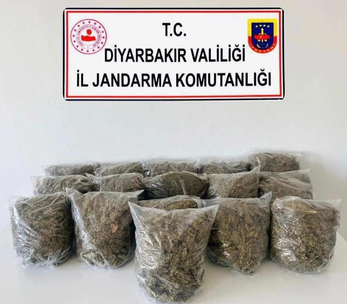 Diyarbakır’da Son Bir Haftada 38,5 Kilo Esrar Ele Geçirildi