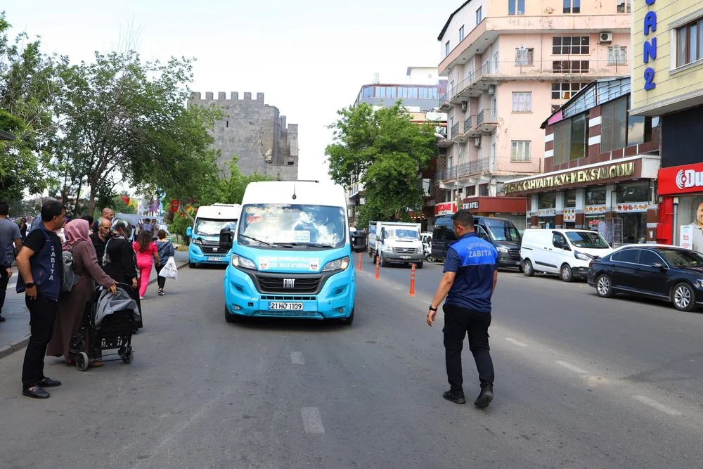 Diyarbakır Özel Halk Otobüslerinde Kartlı Sisteme Geçildi