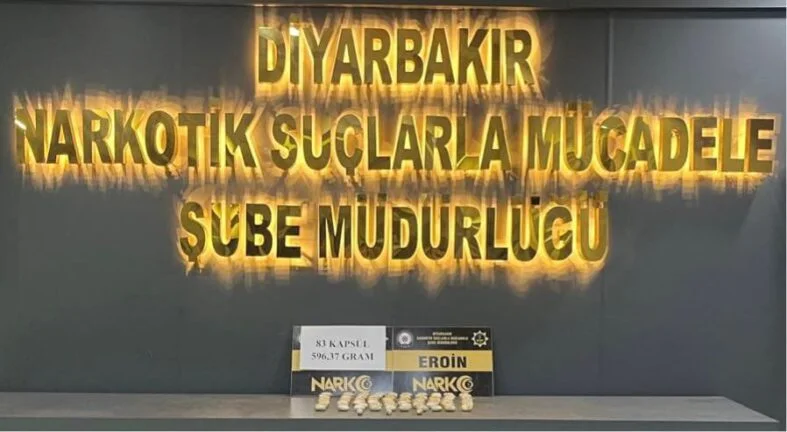 İran Uyruklu Şüpheli, Midesinde 596 Gram Eroinle Yakalandı