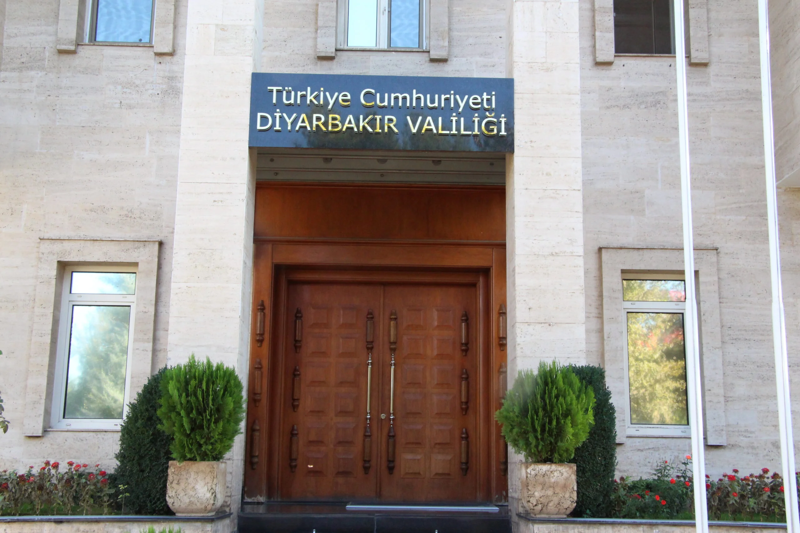 Diyarbakır’da Canlı Müzik Yapan İşletmelere ‘İzin Belgesi’ Uyarısı