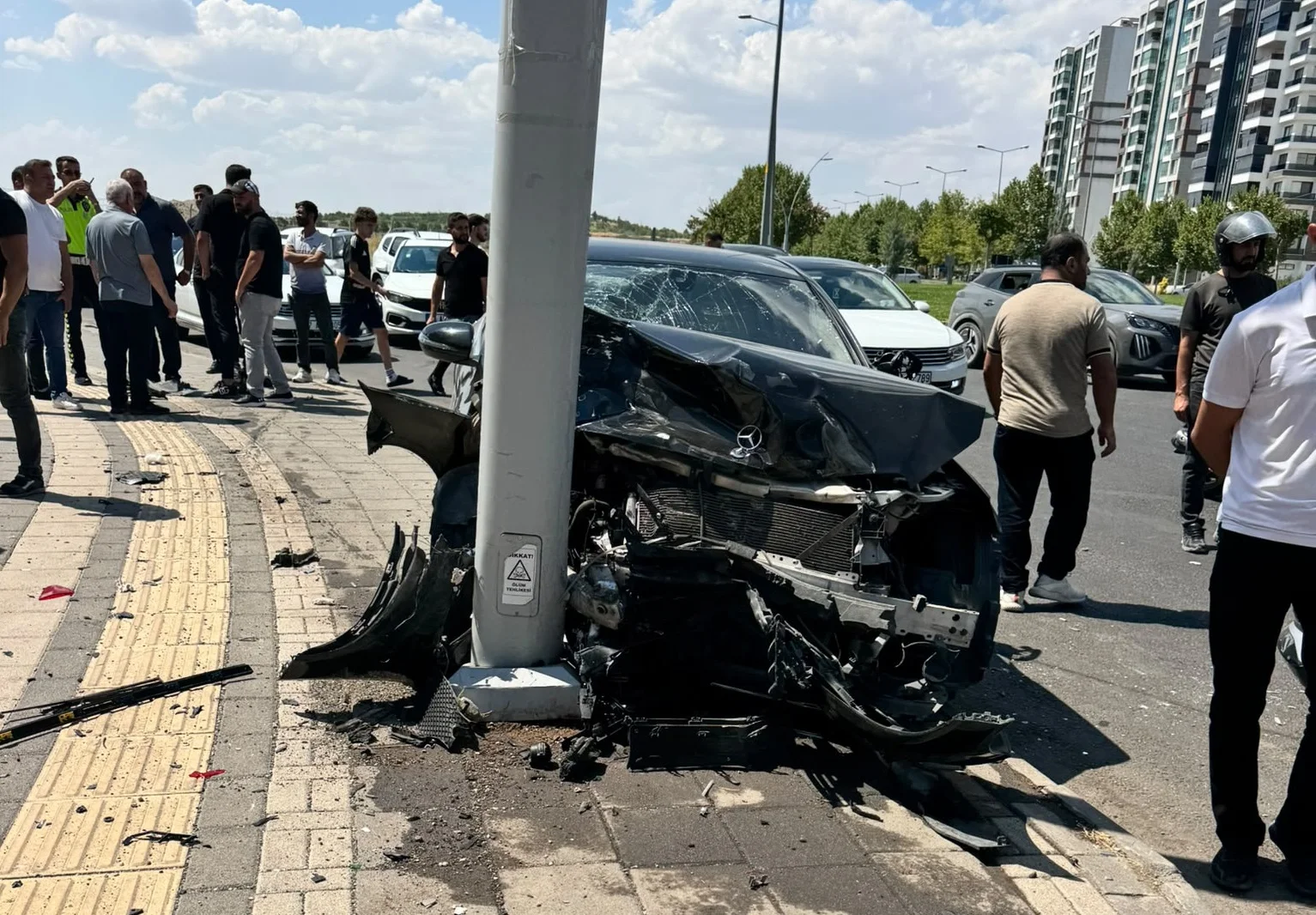 Kazada Ağır Yaralanan Rojda Öldü