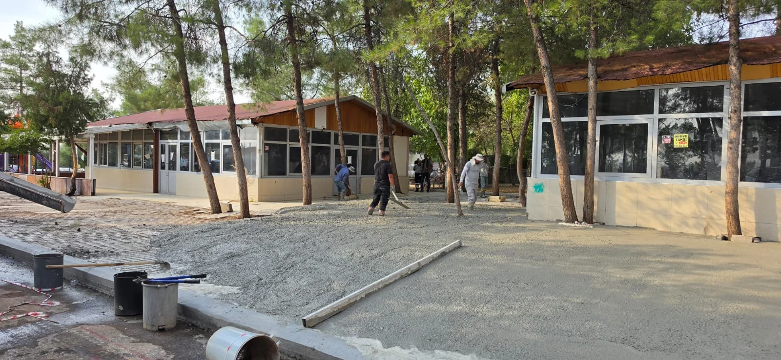 Dicle Üniversitesi Hastanesi’nde Çevre Düzenlemesi ve Bekleme Salonları Yenileniyor