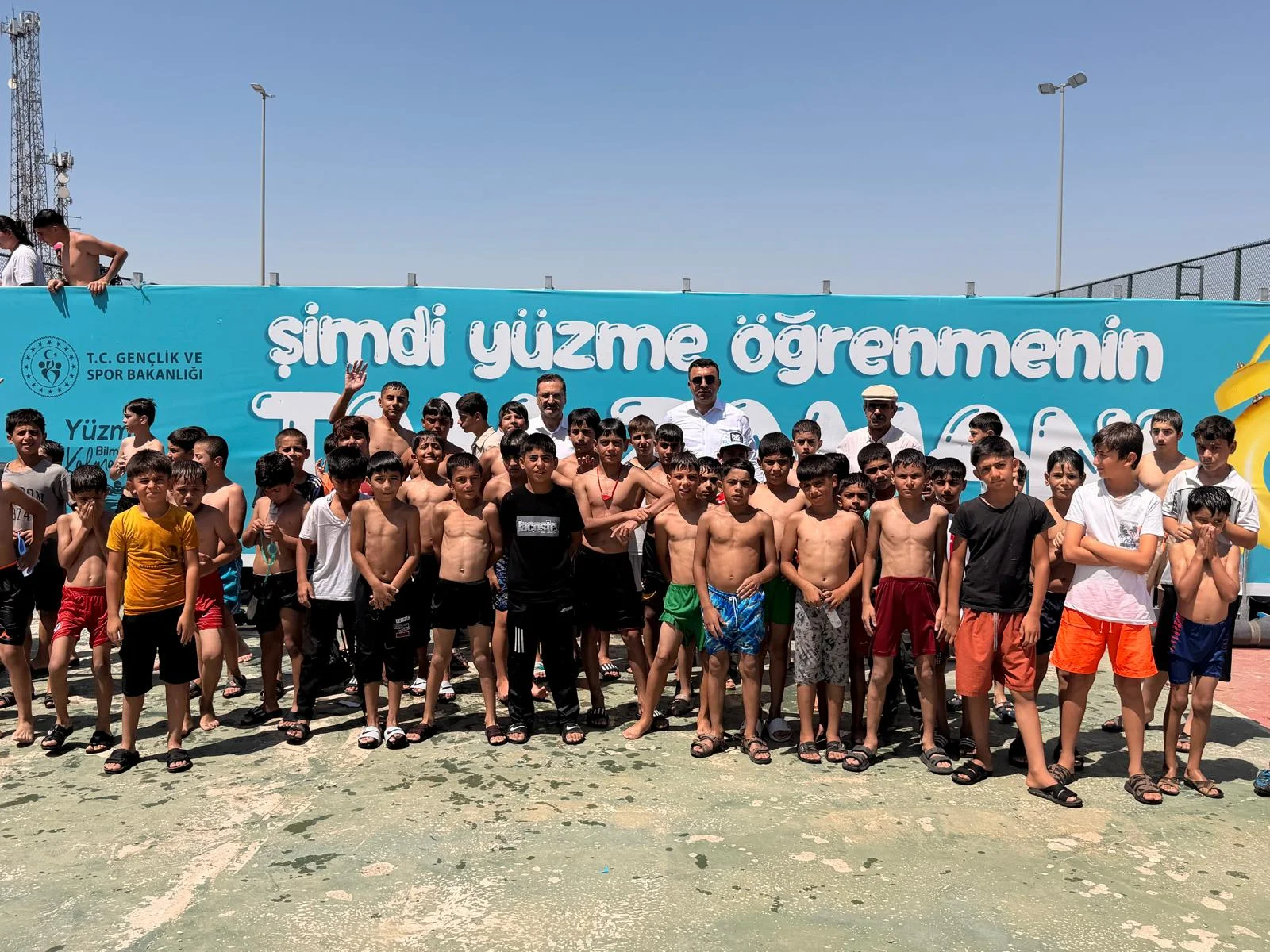 Sur Kaymakamı Akbulut, Genç Kursiyerlerle Buluştu