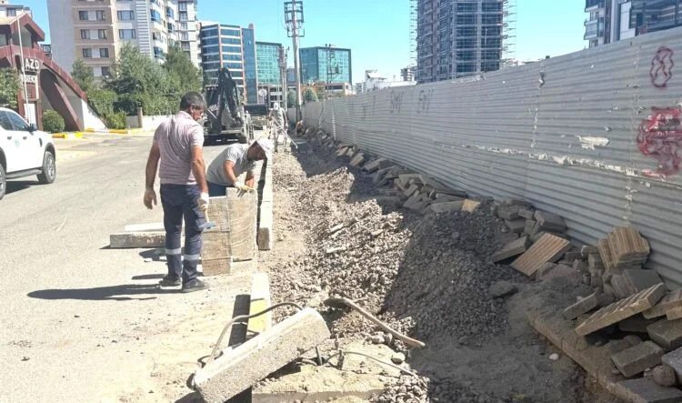 Kayapınar Belediyesi’nden dört alanla yoğun çalışma