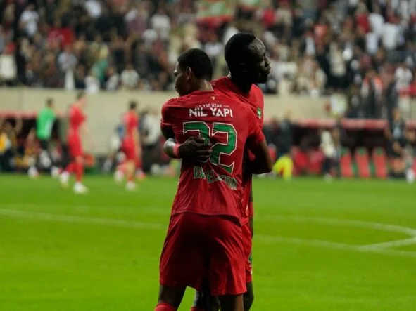Amedspor, Sahasında Konyaspor’u Diagne’nin Golüyle 1-0 Yendi